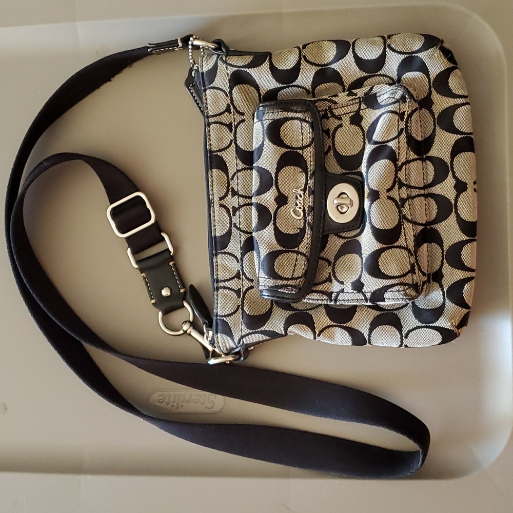 Crossbody Coach bag